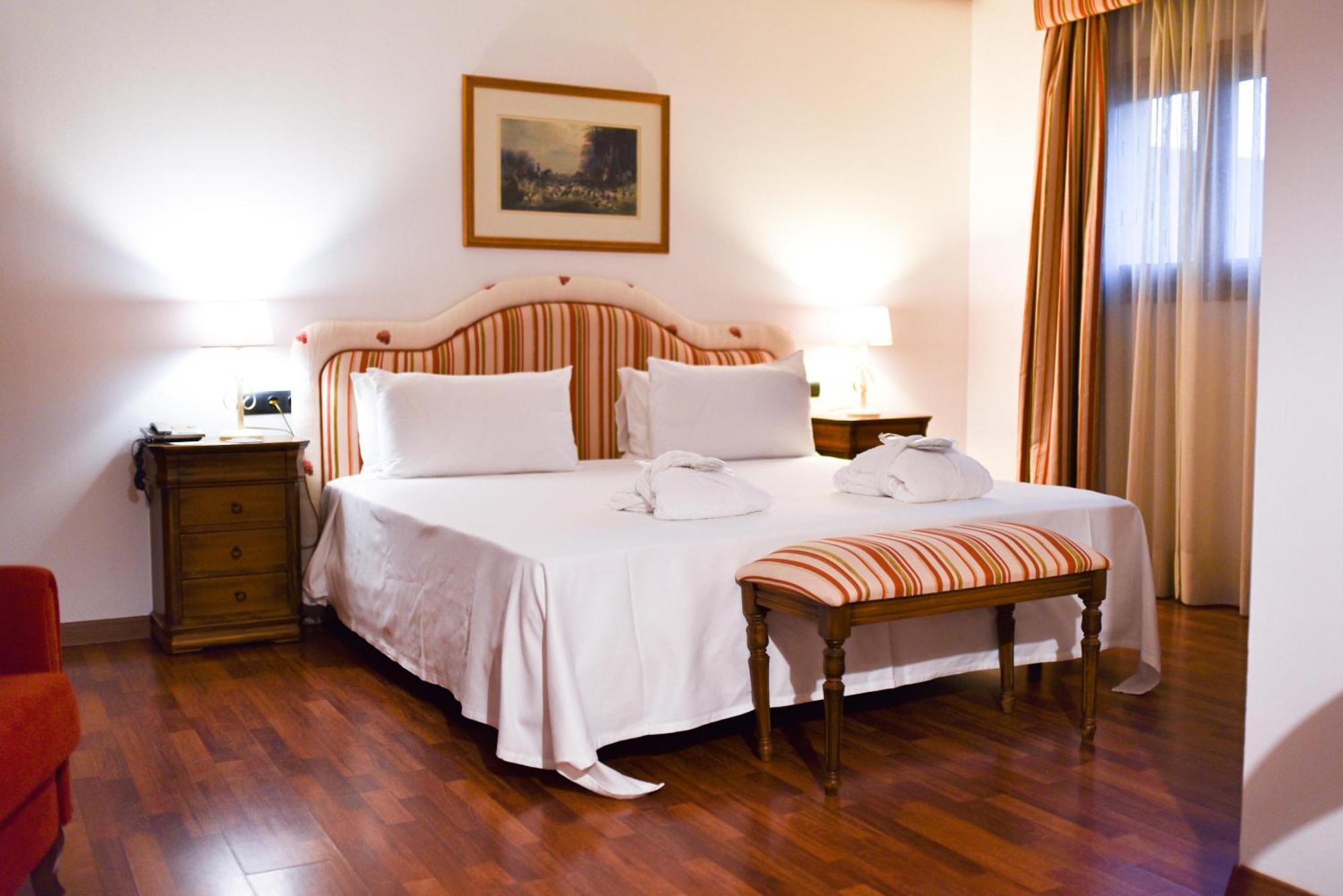 Alegria Bodega Real Hotell El Puerto de Santa María Exteriör bild