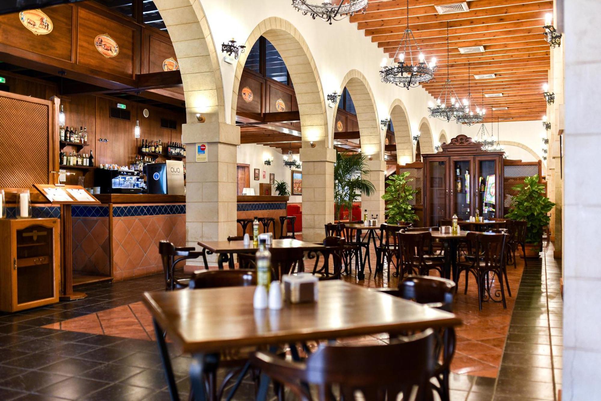 Alegria Bodega Real Hotell El Puerto de Santa María Exteriör bild